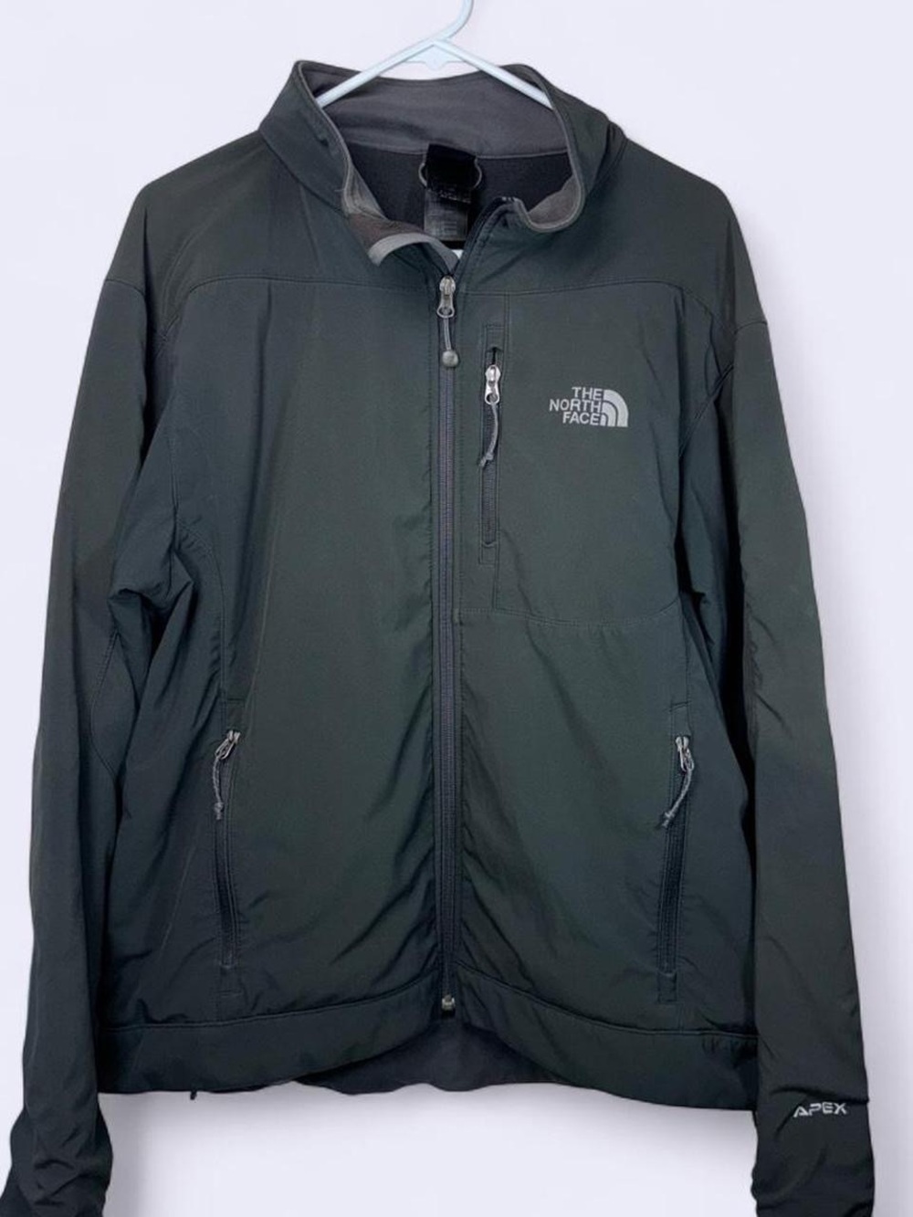 The North Face Men’s Dark Green Apex Jacket